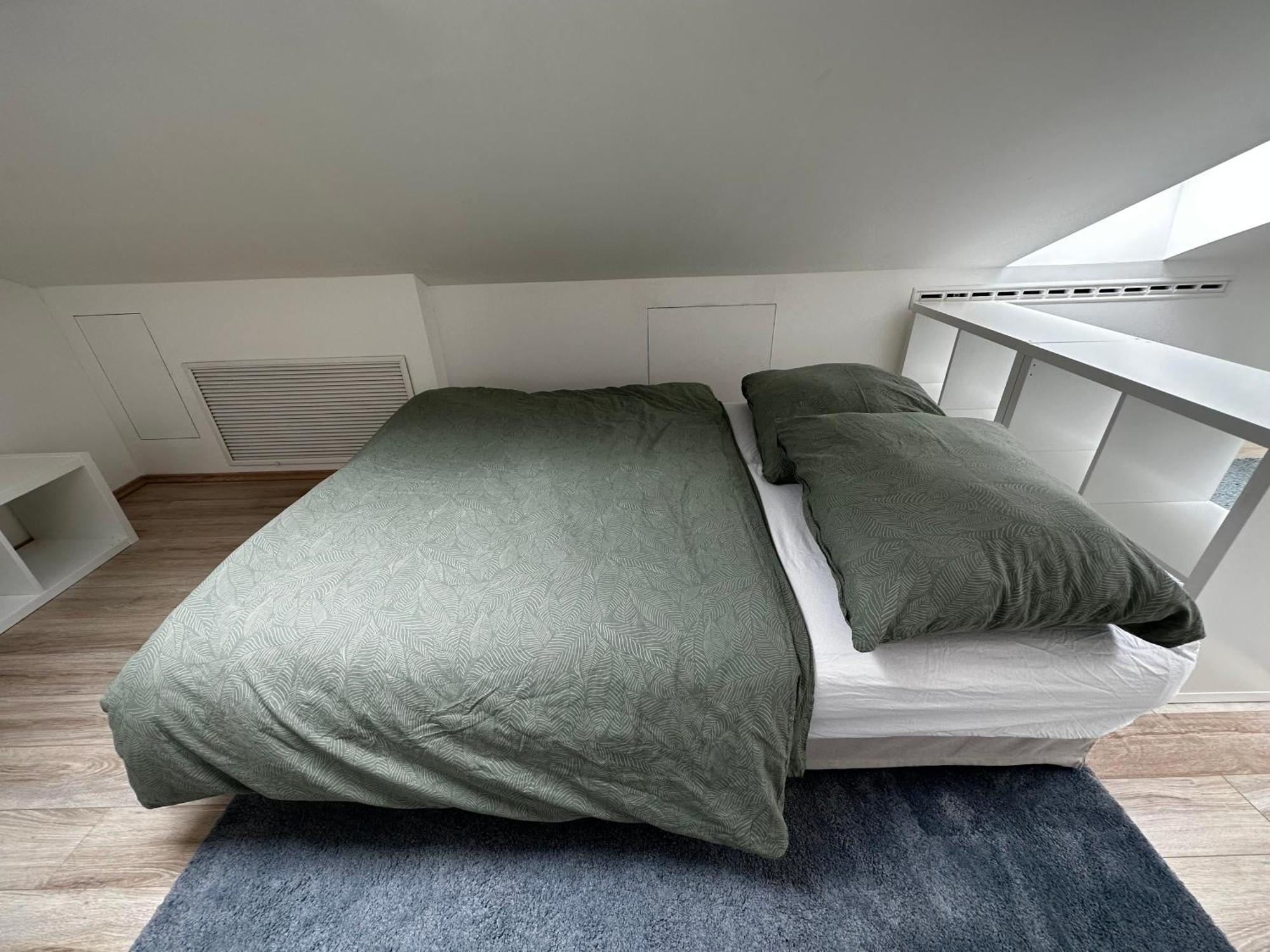Urban Zenhouse No.2 - Breakfast Included Appartement Bratislava Buitenkant foto