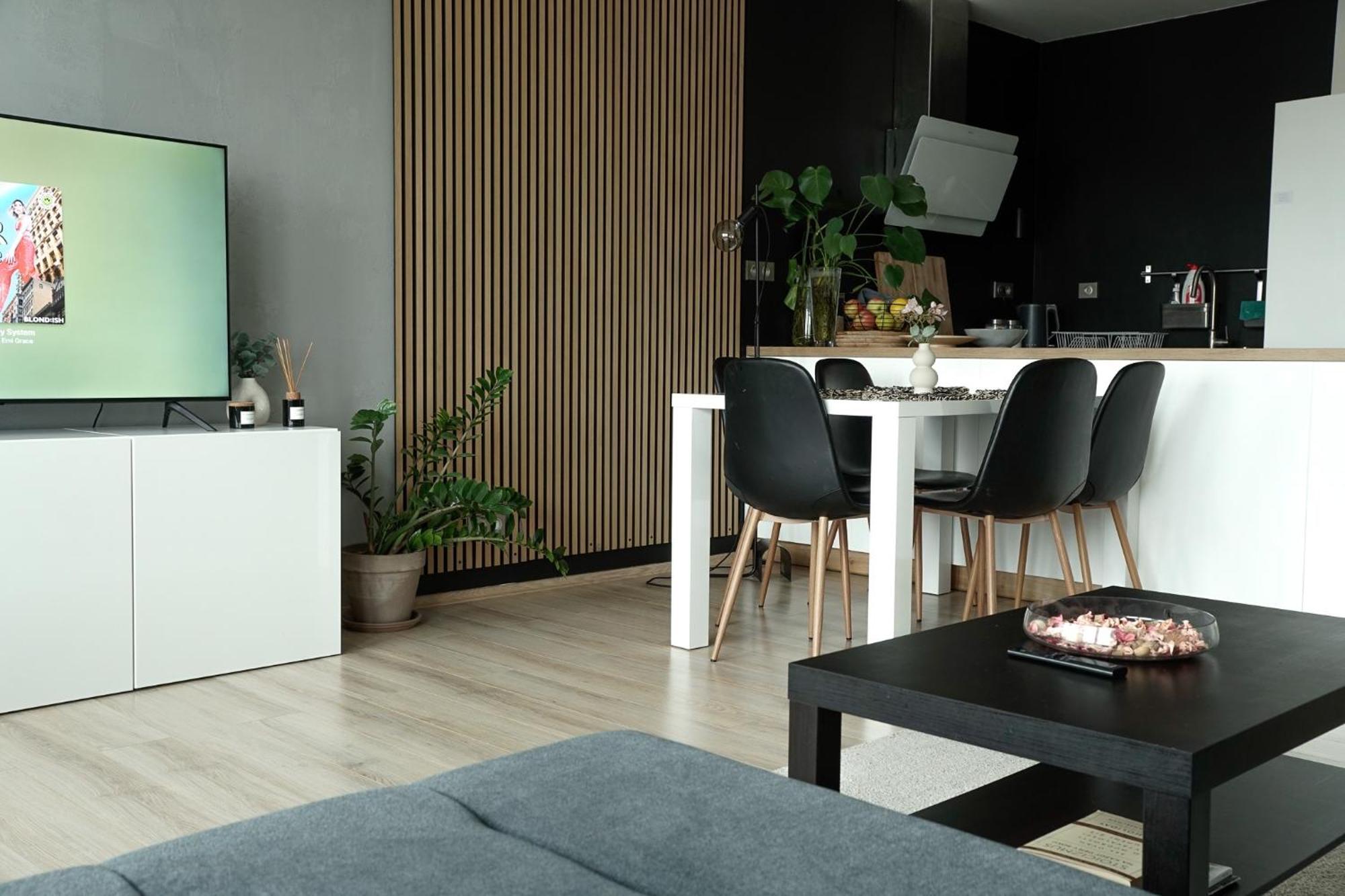 Urban Zenhouse No.2 - Breakfast Included Appartement Bratislava Buitenkant foto