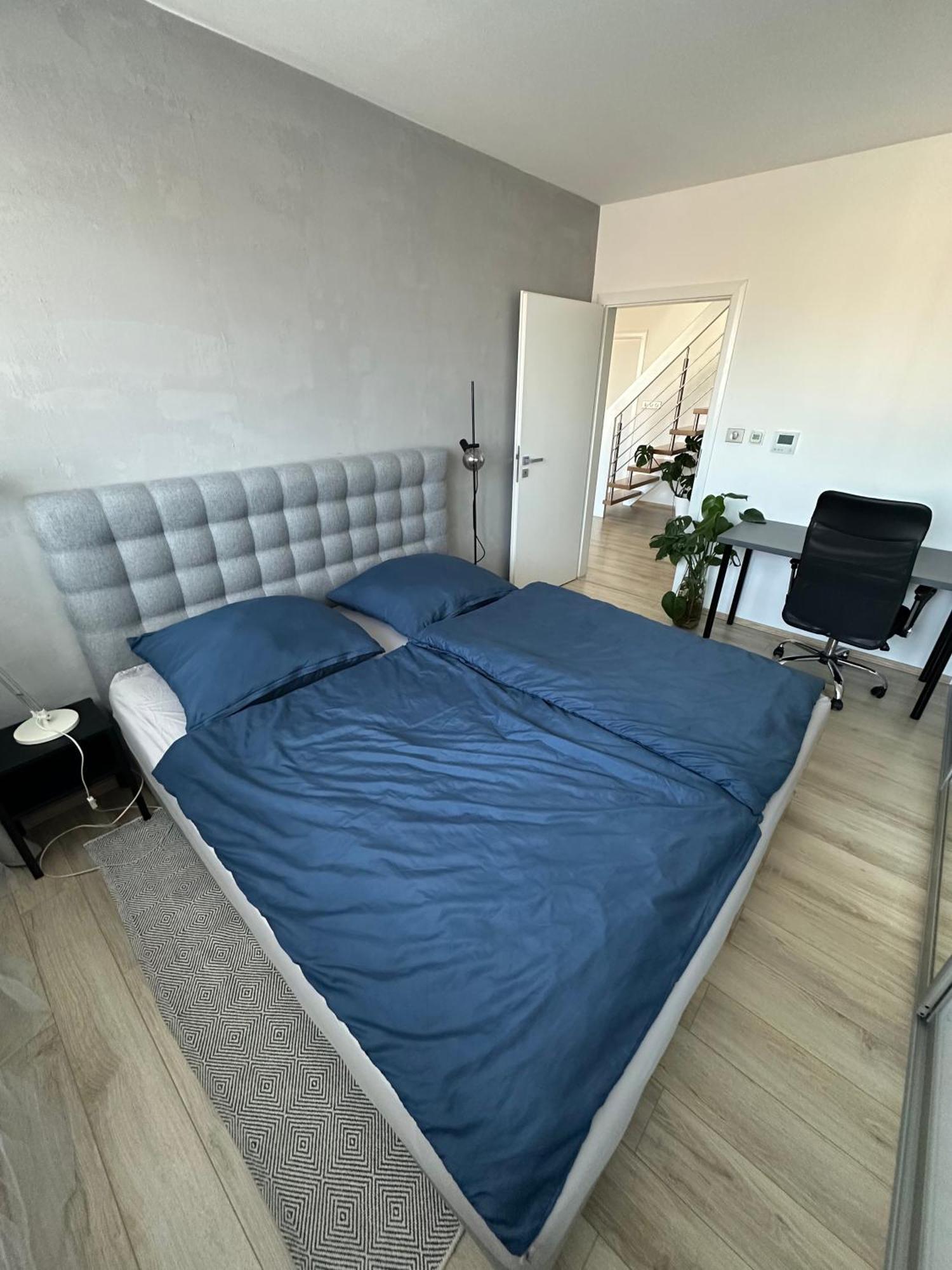 Urban Zenhouse No.2 - Breakfast Included Appartement Bratislava Buitenkant foto